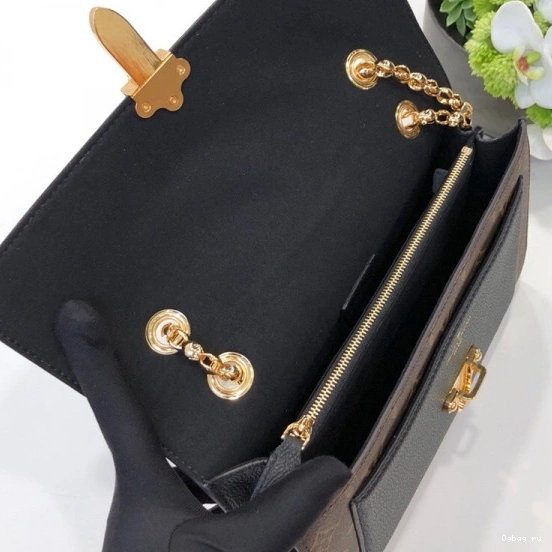 Louis Vuitton VICTOIRE 0805